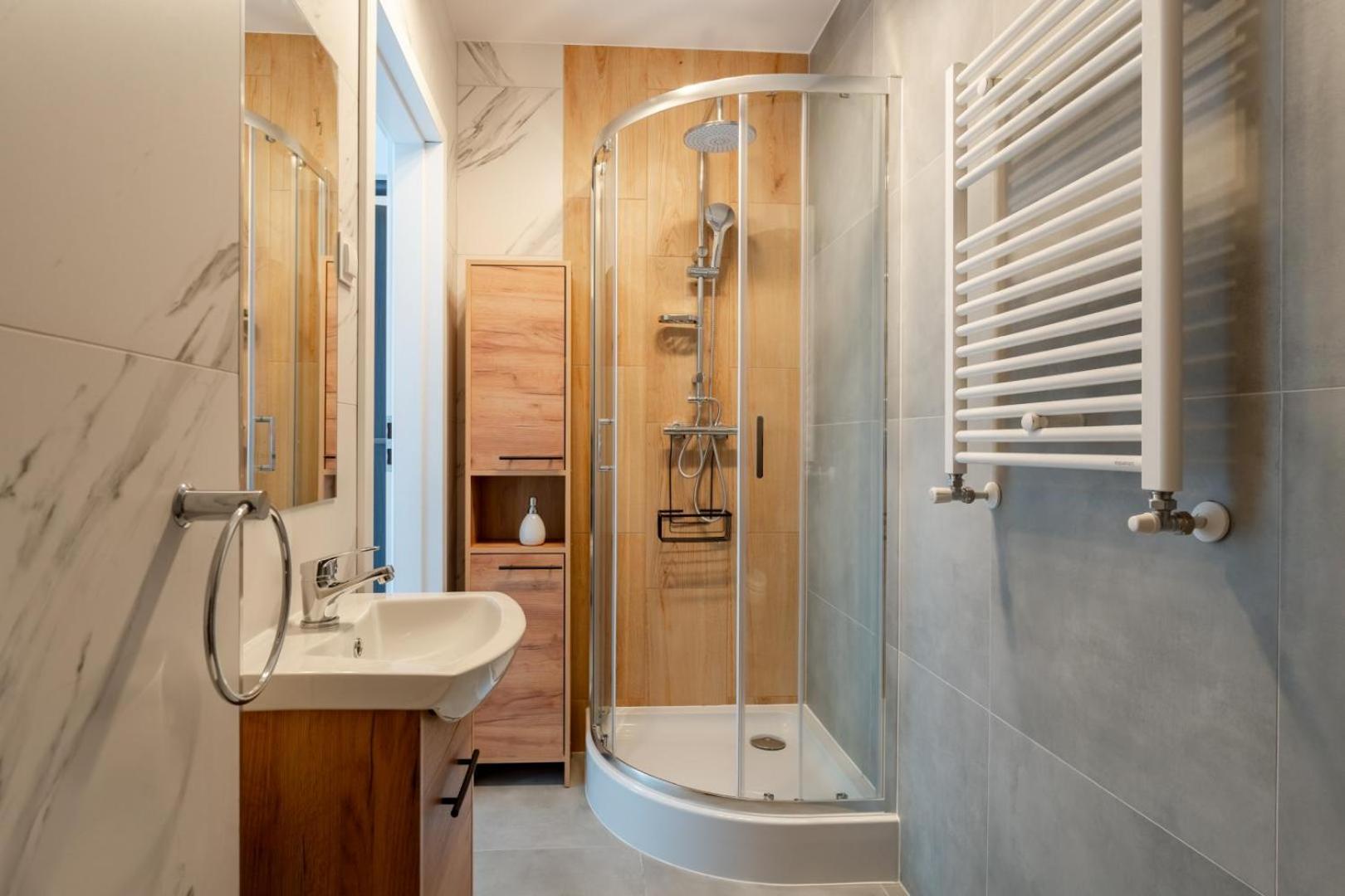 Apartamenty Ok'S - Blisko Centrum W Pelni Wyposazone - By Spaceapart Jelenia Góra Extérieur photo